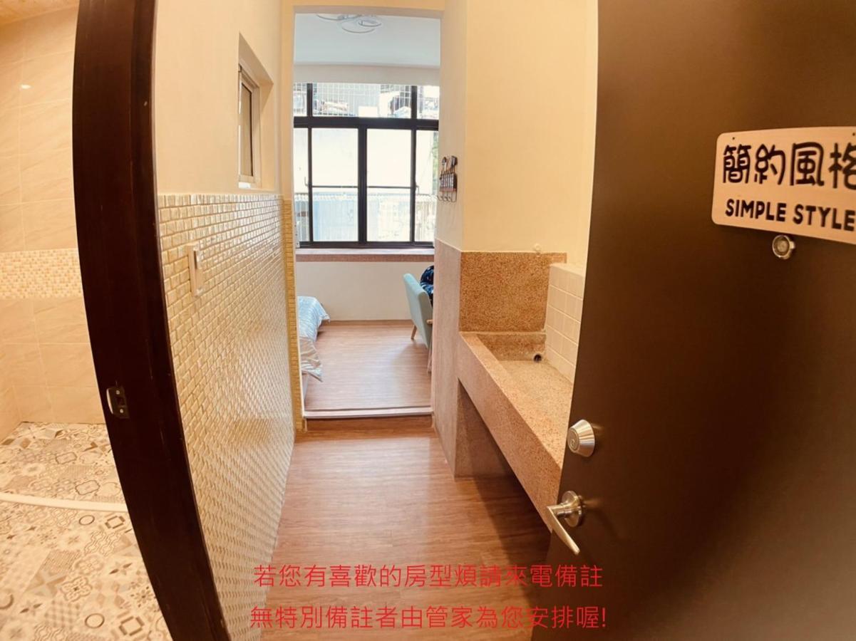 Green Only Homestay Tainan Buitenkant foto